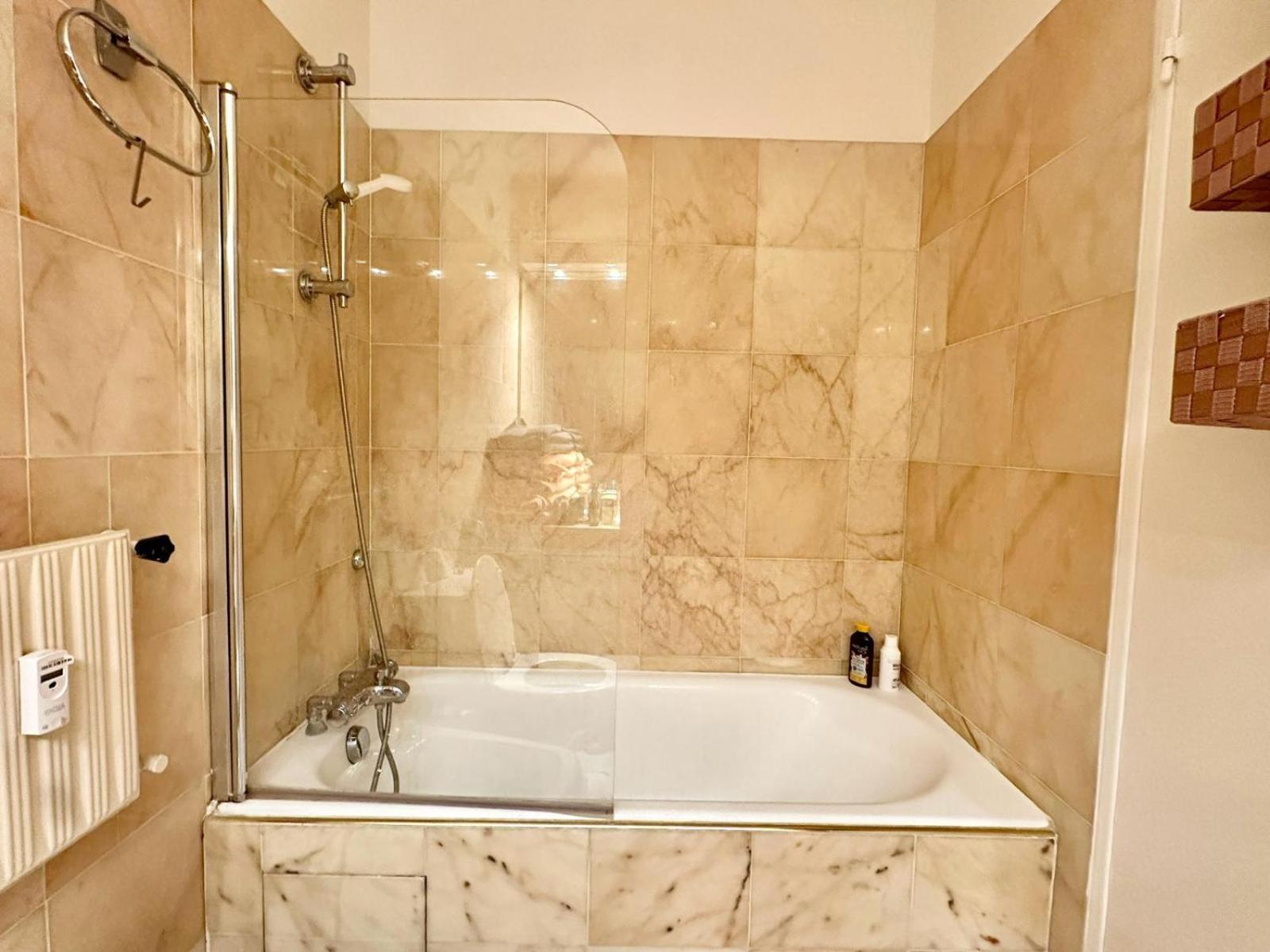 Appartement T3 De Standing Vue Mer Et Marina Mandelieu La Napoule Ngoại thất bức ảnh