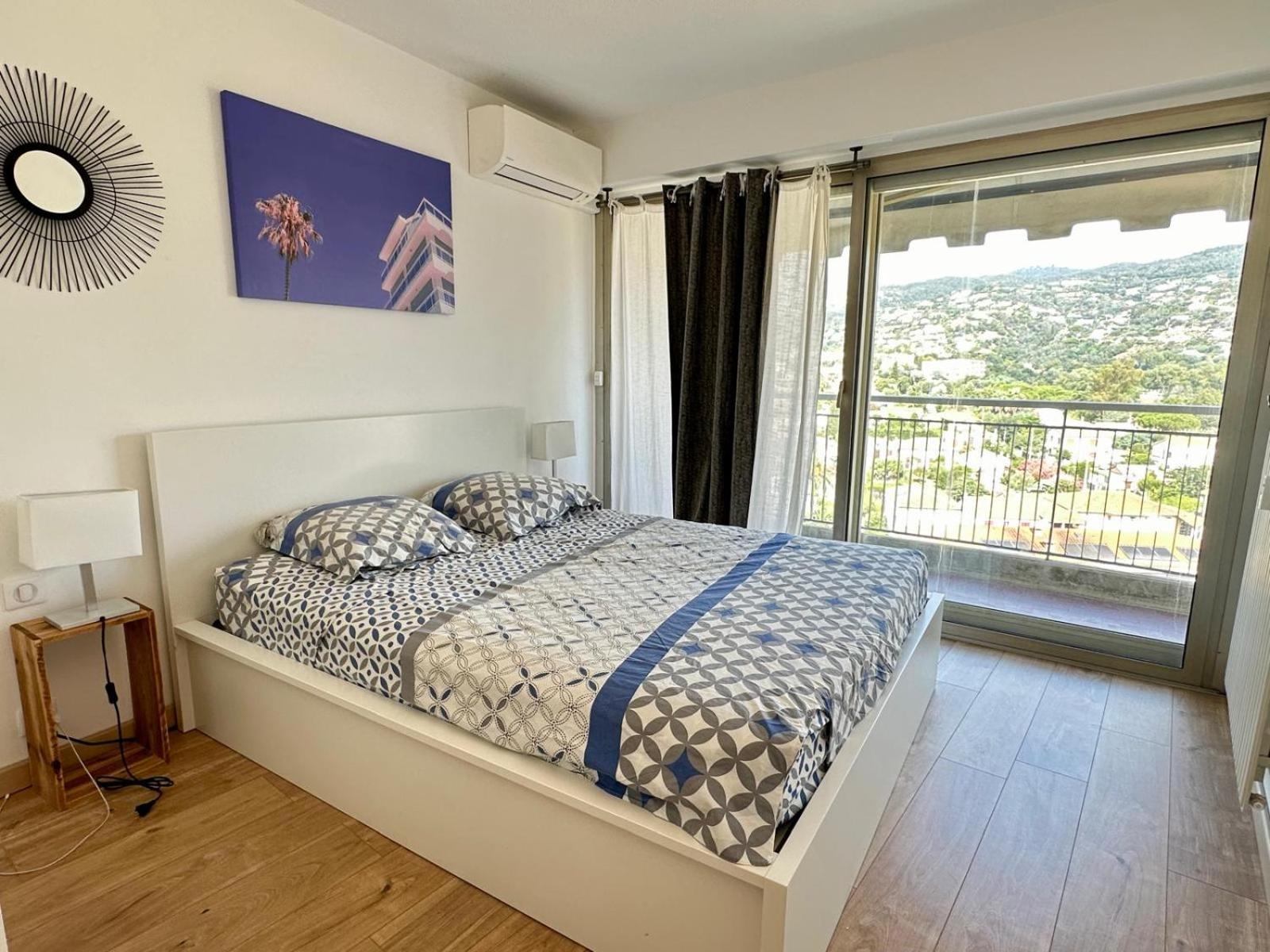 Appartement T3 De Standing Vue Mer Et Marina Mandelieu La Napoule Ngoại thất bức ảnh